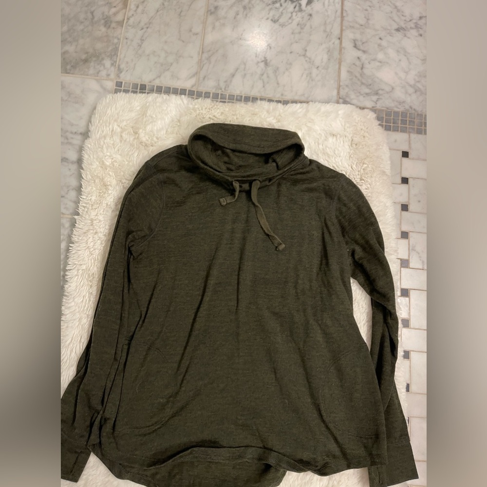 Sweater bundle - Picture 3 of 4